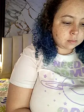 mollieblue69 online show from February 12, 2026, 1:22 pm