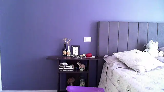 Sweet-Angie online show from January 5, 2026, 6:11 pm