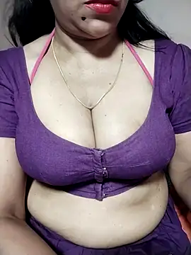 Snapshot of tharu_sweet chatting on December 23, 2025, 5:29 am tharu sweet online show from December 23, 2025, 5:29 am