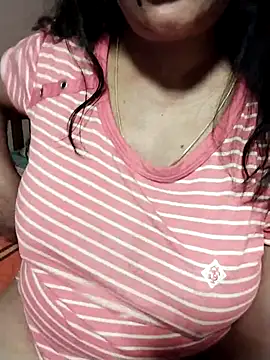 Snapshot of tharu_sweet chatting on December 18, 2025, 6:23 pm tharu sweet online show from December 18, 2025, 6:23 pm