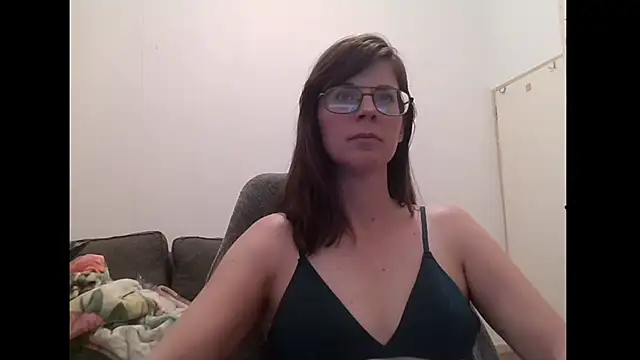 SavannaGirly online show from February 6, 2026, 8:43 am