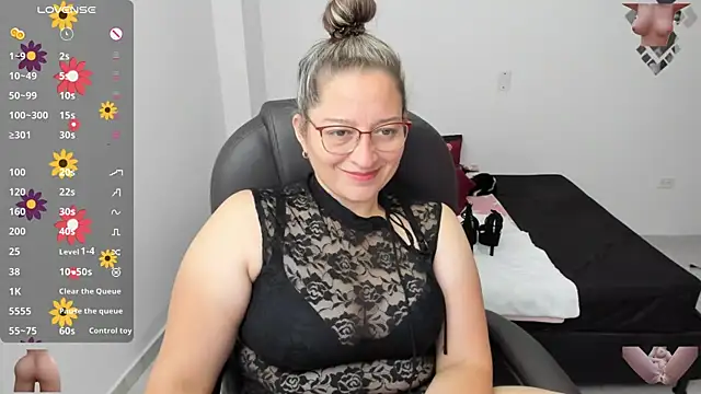 Snapshot of alejandra_milf_ chatting on March 18, 2025, 1:44 pm alejandra milf online show from March 18, 2025, 1:44 pm