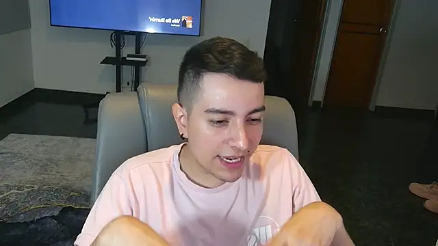 Jhoan saenz online show from November 6, 2025, 2:48 am