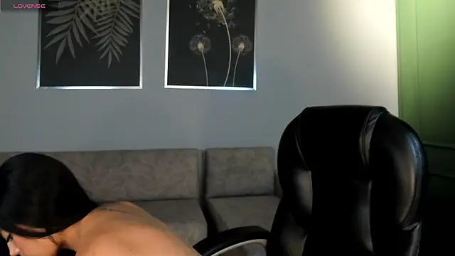 Snapshot of JadeEvansX chatting on March 11, 2025, 12:00 am JadeEvansX online show from March 11, 2025, 12:00 am