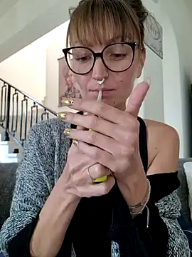 MissMialicious online show from February 5, 2025, 1:44 pm