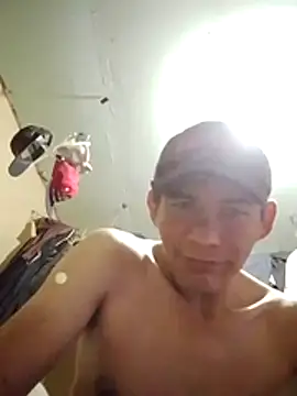 Snapshot of MarsWood chatting on February 9, 2026, 10:46 am MarsWood online show from February 9, 2026, 10:46 am