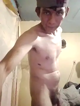 Snapshot of MarsWood chatting on February 13, 2026, 2:44 am MarsWood online show from February 13, 2026, 2:44 am