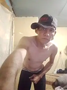 Snapshot of MarsWood chatting on December 22, 2025, 2:44 am MarsWood online show from December 22, 2025, 2:44 am