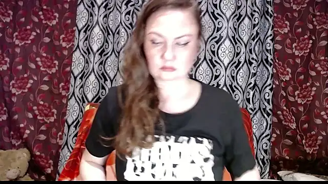 Snapshot of EmilyDoth chatting on March 16, 2025, 5:39 pm EmilyDoth online show from March 16, 2025, 5:39 pm