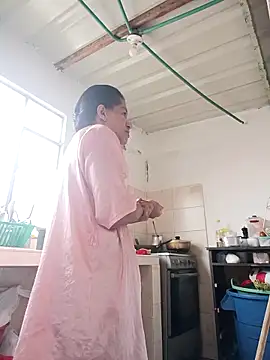 Bigassmommy x online show from March 17, 2026, 3:26 pm