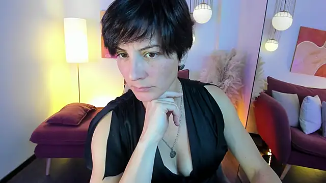 Snapshot of LorenDaze chatting on September 30, 2025, 1:39 pm LorenDaze online show from September 30, 2025, 1:39 pm