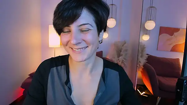 Snapshot of LorenDaze chatting on October 15, 2025, 2:14 pm LorenDaze online show from October 15, 2025, 2:14 pm