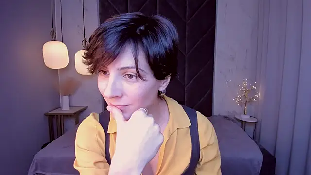 Snapshot of LorenDaze chatting on October 29, 2025, 2:05 pm LorenDaze online show from October 29, 2025, 2:05 pm