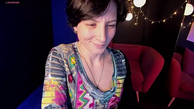 Snapshot of LorenDaze chatting on January 28, 2025, 5:03 pm LorenDaze online show from January 28, 2025, 5:03 pm