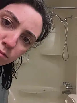 Snapshot of XXlolaXX chatting on January 27, 2025, 11:54 pm XXlolaXX online show from January 27, 2025, 11:54 pm