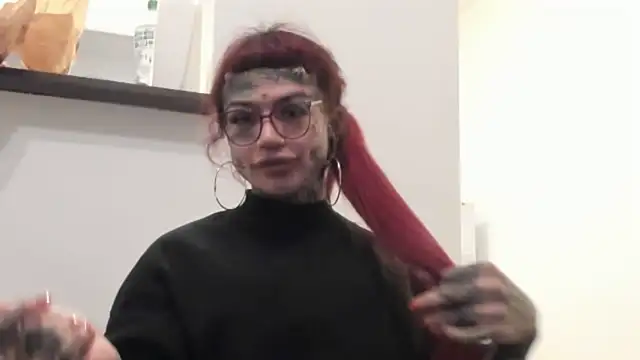 Snapshot of tamarapervert chatting on November 15, 2025, 10:25 pm tamarapervert online show from November 15, 2025, 10:25 pm