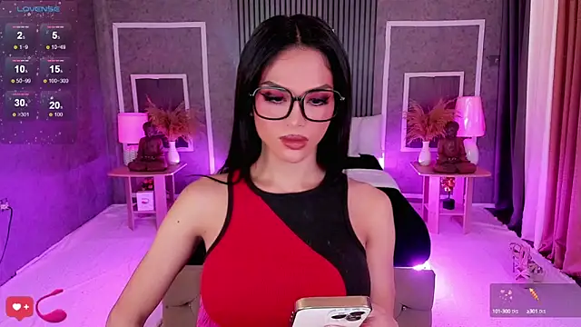 MsHannaSaint online show from March 11, 2025, 8:52 am