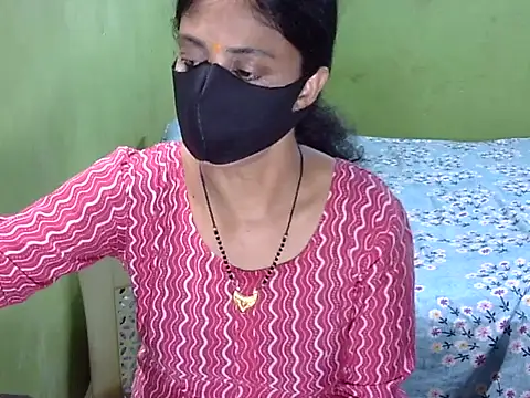 Indian Horny Wife online show from May 15, 2026, 3:04 am