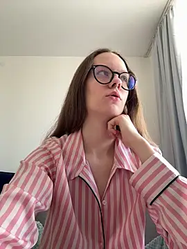 DivineBite online show from April 1, 2026, 11:55 am