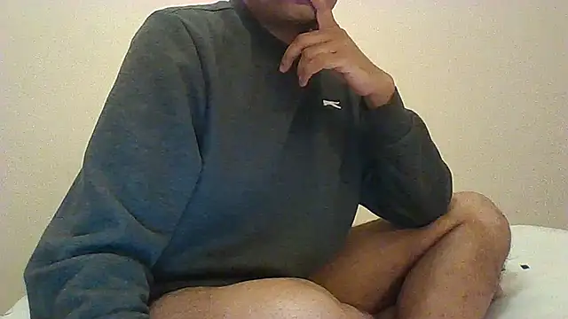 BritKink online show from February 7, 2026, 9:56 pm
