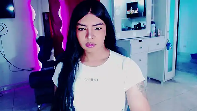 violet bigcock774 online show from December 20, 2025, 4:54 pm