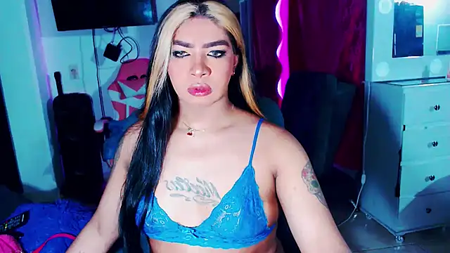 violet bigcock774 online show from October 27, 2025, 6:25 am