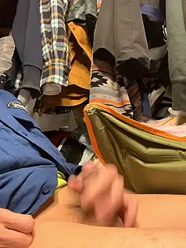 Snapshot of Senzuri_kun chatting on November 9, 2025, 8:57 pm Senzuri kun online show from November 9, 2025, 8:57 pm