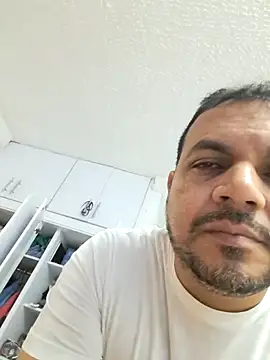 Snapshot of Ben_joseph1976 chatting on December 17, 2025, 2:11 pm Ben joseph1976 online show from December 17, 2025, 2:11 pm