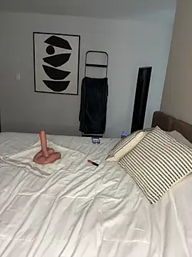 Thescorpionfr online show from April 18, 2026, 7:58 pm