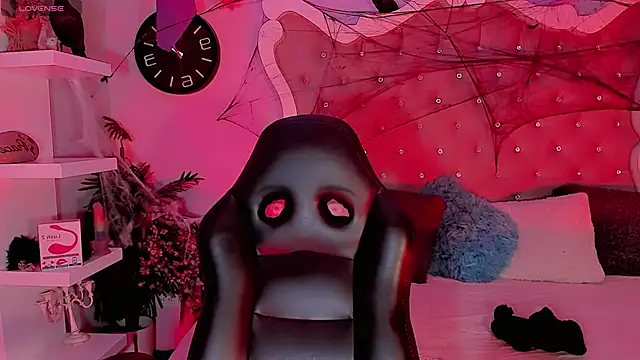 Snapshot of LeyXandrabraz chatting on October 28, 2025, 7:24 pm LeyXandrabraz online show from October 28, 2025, 7:24 pm