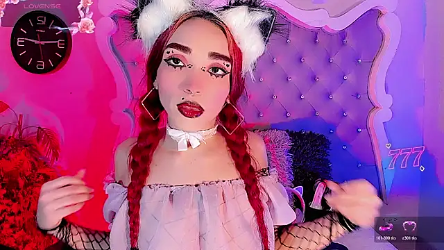 LeyXandrabraz online show from June 1, 2026, 7:57 pm