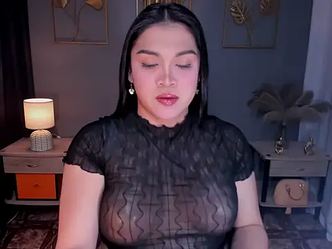 Snapshot of MaxeneCullens chatting on October 2, 2025, 2:59 am MaxeneCullens online show from October 2, 2025, 2:59 am