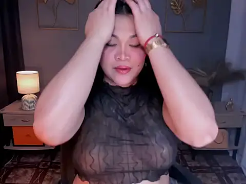 Snapshot of MaxeneCullens chatting on September 21, 2025, 5:34 am MaxeneCullens online show from September 21, 2025, 5:34 am