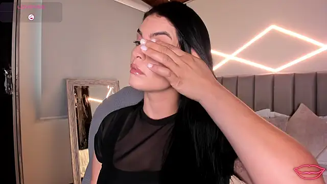 Veronicalanx1 online show from April 8, 2026, 11:44 am