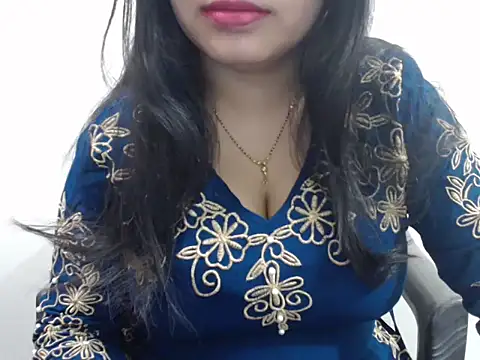 Snapshot of HOT_CHILLY chatting on April 23, 2026, 11:16 am HOT CHILLY online show from April 23, 2026, 11:16 am