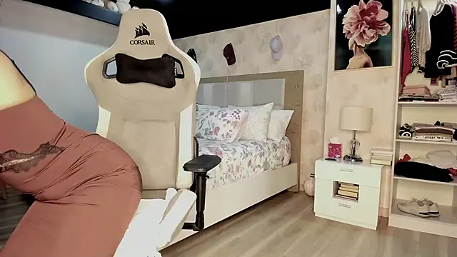 stefializon online show from November 15, 2025, 2:26 am