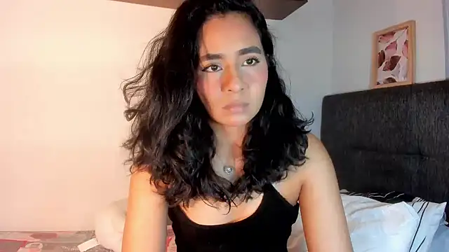 valeryvegas 2 online show from November 19, 2025, 2:22 am