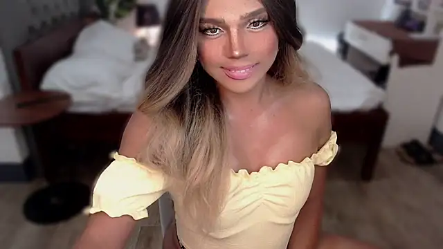 Snapshot of liaa_lurrecams chatting on July 9, 2026, 9:21 am liaa lurrecams online show from July 9, 2026, 9:21 am
