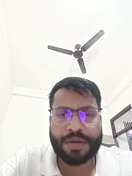 Snapshot of hindisexboy25year chatting on November 20, 2025, 11:00 am hindisexboy25year online show from November 20, 2025, 11:00 am