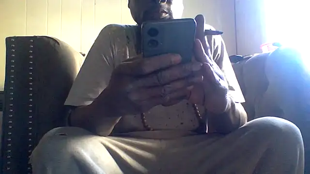 Daddy hook online show from April 16, 2026, 11:07 pm