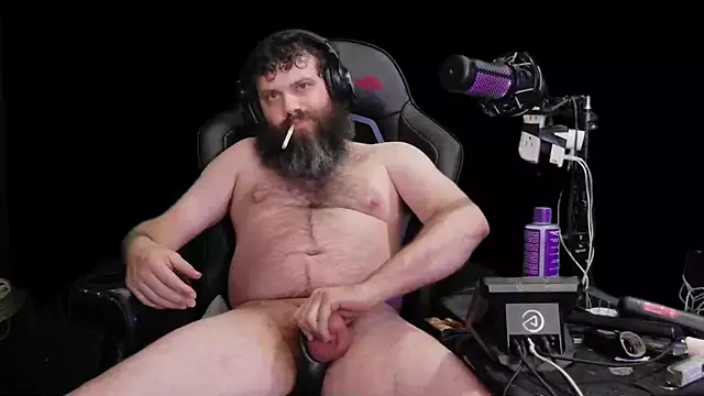 Snapshot of st0n3y chatting on February 4, 2026, 3:18 pm st0n3y online show from February 4, 2026, 3:18 pm