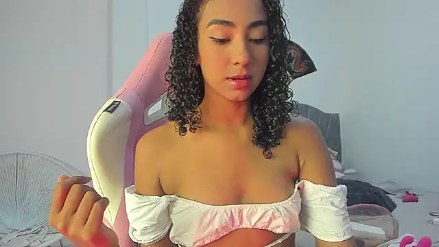 khaliope online show from December 2, 2025, 8:43 pm