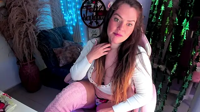 Snapshot of lena_paulxo chatting on December 18, 2024, 6:46 pm lena paulxo online show from December 18, 2024, 6:46 pm