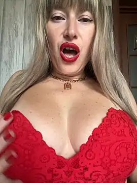 Kittenforyou online show from November 17, 2025, 12:53 pm