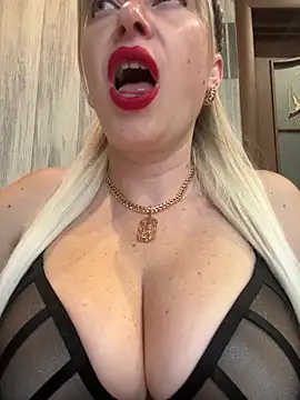 Kittenforyou online show from June 10, 2026, 12:06 pm