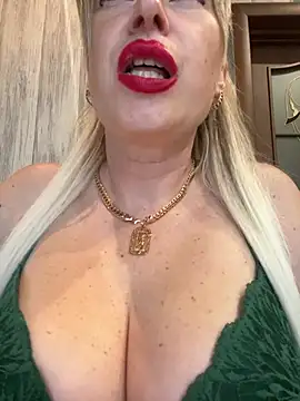 Kittenforyou online show from June 14, 2026, 12:39 pm