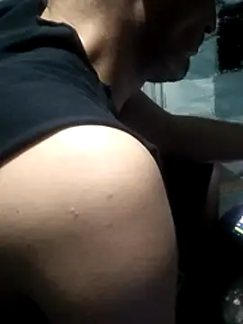 Wero4200 online show from March 17, 2026, 5:54 am