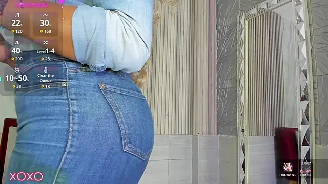 Snapshot of BriannaChelsea chatting on November 21, 2025, 12:04 pm BriannaChelsea online show from November 21, 2025, 12:04 pm