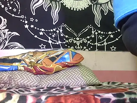 BABY TSCOCKCUM4U online show from April 16, 2026, 11:22 am