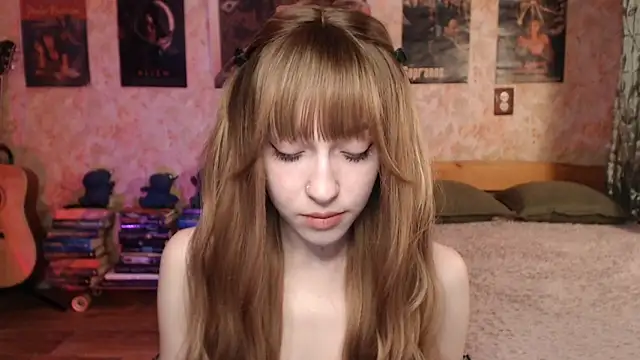 Friendly Ellie online show from February 11, 2026, 11:15 pm